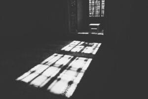 Apa itu Tazkirah? Pengertian, Tujuan, Kelebihan dan Sumber Interior of old Mosque in Edirne, Turkey