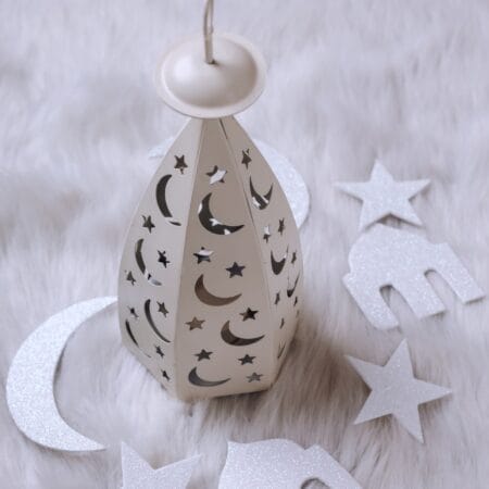 Islamic decoration with lantern